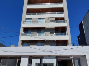 Departamento de 4 ambientes, Quilmes · Piso de 4 Ambientes en Alquiler en Quilmes Centro