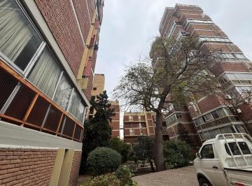 Departamento de 8 ambientes, Córdoba · Excelente Alquiler 3 Dorm. - Seguridad 24hs - Cochera Cortesia