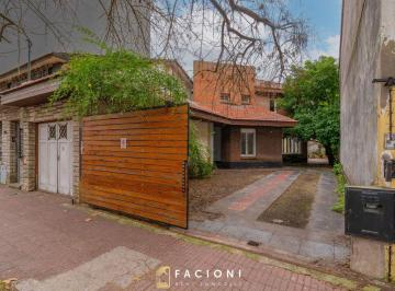 Casa 300m² Venta Centro · Venta Chalet 4 Ambientes en Zona Materno. Mar del Plata
