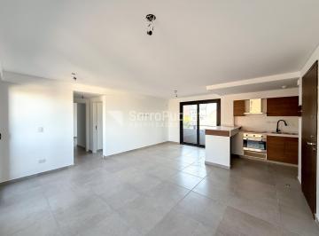 Departamento · 72m² · 3 Ambientes · Venta Departamento 3 Ambientes con Dormitorio en Suite y Balcón en Morón. (B)