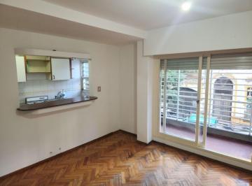 Departamento de 1 ambiente, Rosario · Amplio Dpto Céntrico con Gran Patio