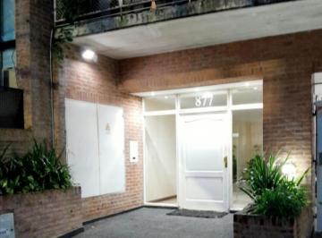 Departamento · 41m² · 2 Ambientes · 1 Cochera · Excelente 2 Ambientes en El Bajo de Vicente López