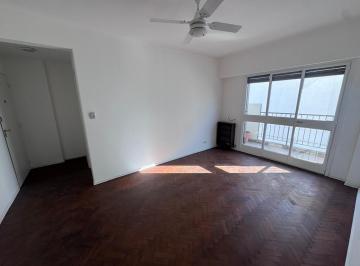Departamento · 39m² · 2 Ambientes · 2 Ambientes con Balcon Al Contrafrente / Oportunidad