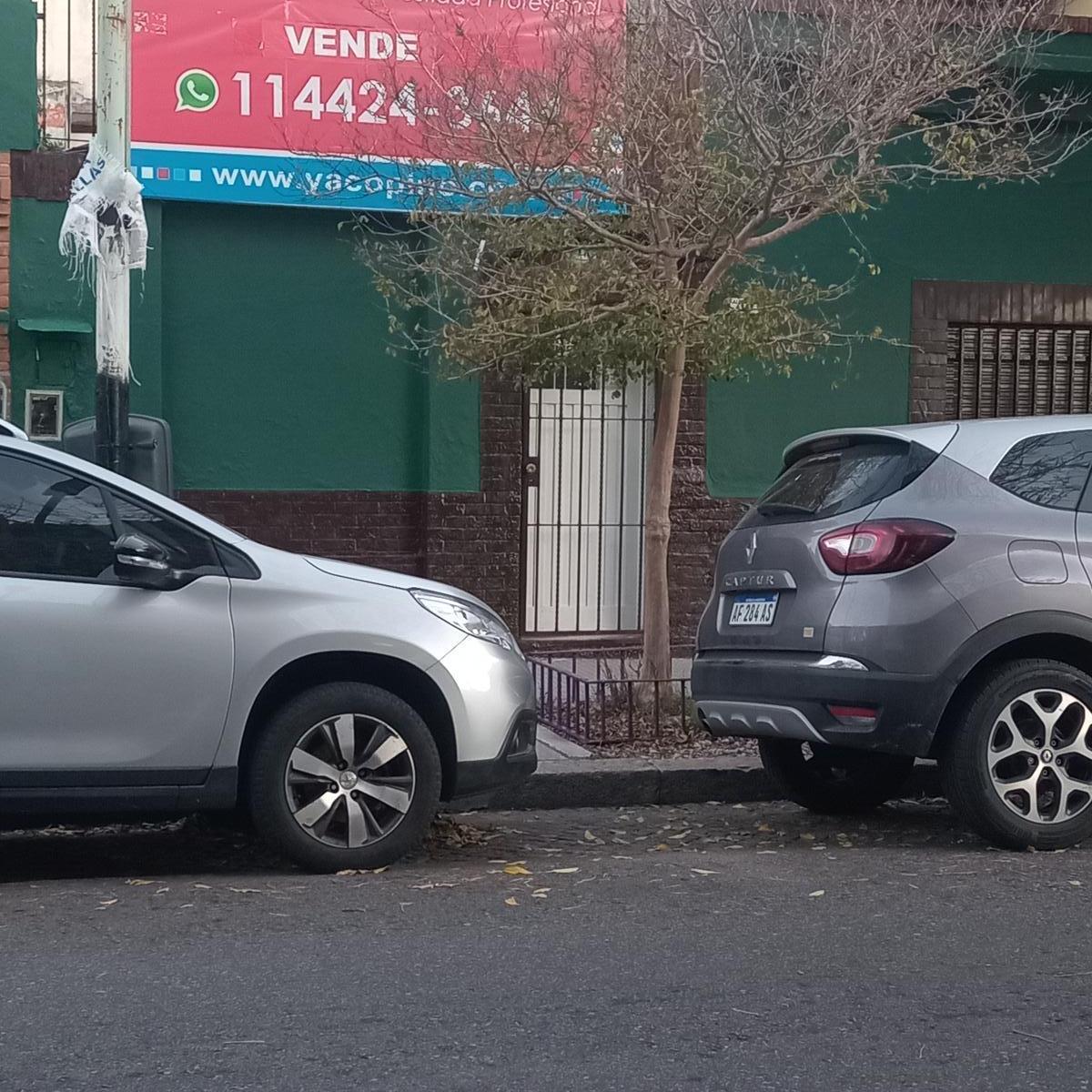 Alcaraz al 4700, Floresta, Capital Federal