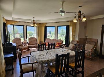 Casa · 3400m² · 4 Ambientes · 2 Cocheras · Alquiler Temporal Tafi del Valle