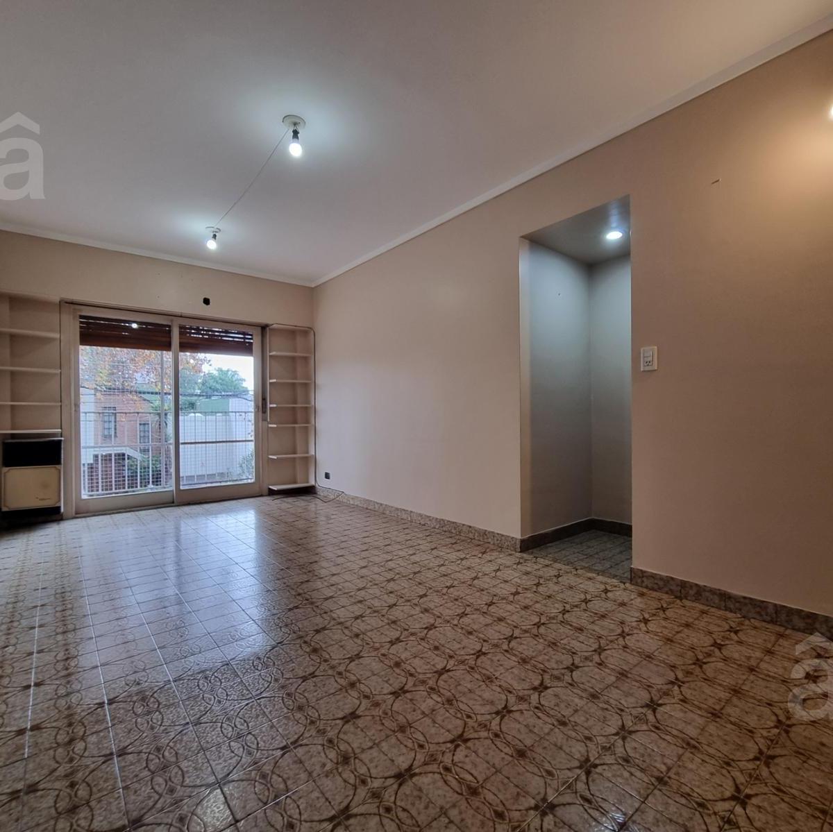 Boulevard Ballester al 5100 Esquina Lamadrid