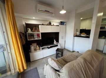Departamento · 45m² · 2 Ambientes · Alquiler - Excelente Depto. 2 Ambientes Sobre O. de Ocampo - Quilmes