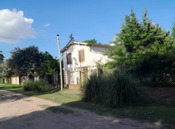 Casa de 6 ambientes, General Rodríguez · De La Quintana 100, Gral Rodriguez / Casa 6 Ambientes / Pileta 1.600 m² / U$s 75.000