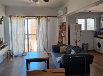 Departamento · 80m² · 4 Ambientes · 1 Cochera · Alquiler - Excelente Depto. 4 Amb. con Cochera y Baulera - Quilmes Centro