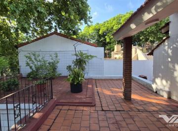 Casa · 174m² · 4 Ambientes · 1 Cochera · En Venta Casa 4 Amb. con Garaje, Patio y Terraza. Florida - V. Lopez