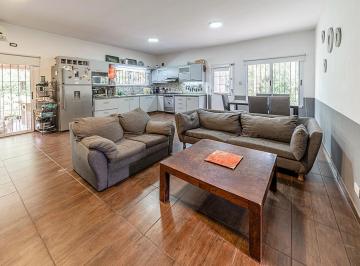 Casa · 93m² · 3 Ambientes · 2 Cocheras · Casa en Palmares de Pilar