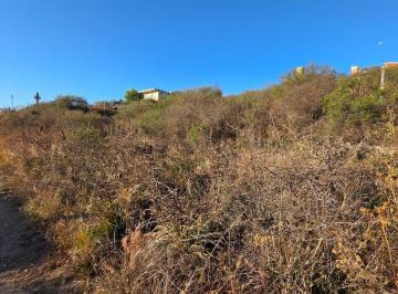 Terreno · 884m² · Venta de Lote de 884 m² en Barrio Vistas del Lago - Carlos Paz
