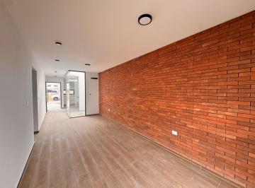 Casa · 126m² · 3 Ambientes · 1 Cochera · Casa en Quebrada de Manantiales