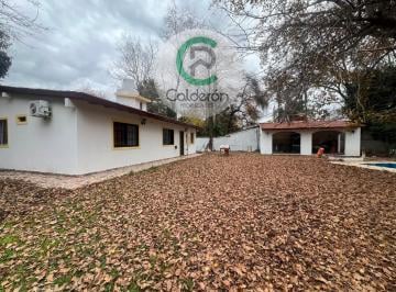 Quinta vacacional · 120m² · 3 Ambientes · Casa Quinta en Alquiler Parque Gorriti