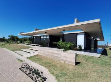 Terreno · 609m² · Rbs. Hermoso Lote Interno en Village Joven, Bella Vista.