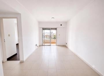 Departamento · 45m² · 2 Ambientes · 1 Cochera · Departamento en Venta en Lanús Este, Lanús, G. B. a. Zona Sur