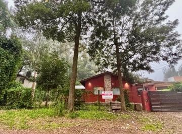 Casa · 115m² · 3 Ambientes · 1 Cochera · Casa de 115 m² Sobre Lote de 428 m² en Bosque Peralta Ramos