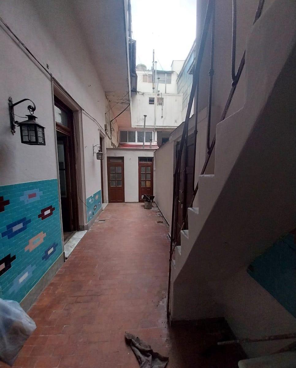 Av San Juan 1800, San Cristobal, Capital Federal