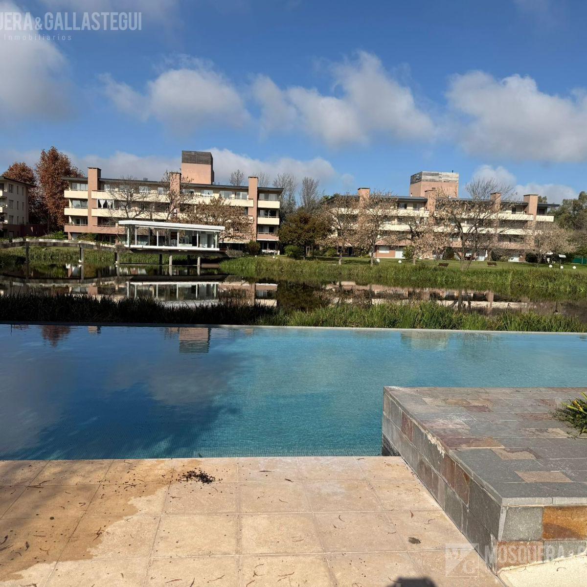 Villa del Lago