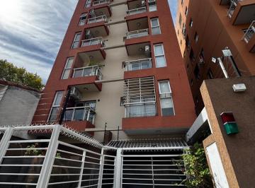 Departamento de 2 ambientes, Tres de Febrero · Venta Dpto 2 Ambientes, Caseros (Centro), 3 de Febrero