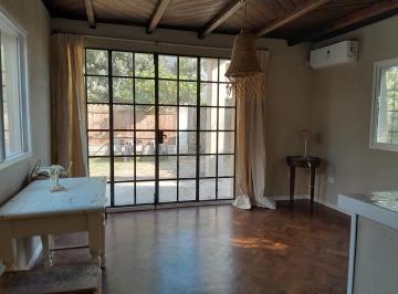 Casa de 3 ambientes, San Fernando · Lindisima Casa Estilo Inglés