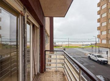 Departamento · 49m² · 2 Ambientes · Venta Depto 2 Amb. Vista Al Mar C/terraza Miramar