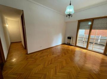 Departamento · 33m² · 2 Ambientes · Muy Buen Dos Ambientes con Excelente Distribución