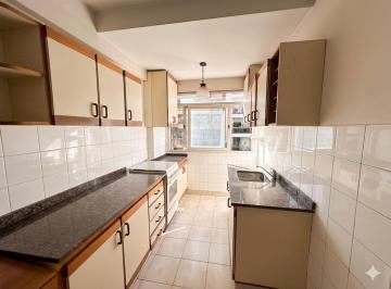 Departamento · 65m² · 3 Ambientes · 1 Cochera · Excelente Departamento en Lomas