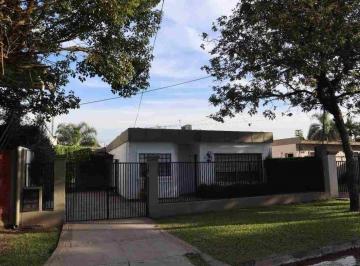 Casa · 116m² · 6 Ambientes · 1 Cochera · Venta Casa Los Ceibos 444 a 2 Cuadras de Av Aconqu