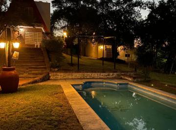 Quinta vacacional de 5 ambientes, Villa Parque Siquiman · Espectacular Casa Alpina + Duplex en Villa Parque Siquiman!