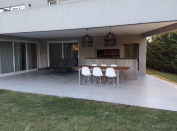 Casa en Venta de 7 ambientes La Lonja · Dueño Directo - Casa Ayres Plaza - 4 Dorm