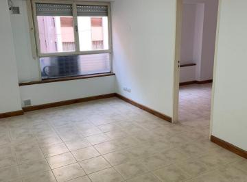 Departamento · 50m² · 2 Ambientes · Departamento 1 Dorm - Centro