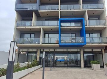 Departamento · 150m² · 4 Ambientes · 1 Cochera · Departamento - Constitución