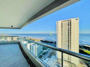Foto1 · Apartamento de 3 Dorm. y Dependencia, con Parrillero y Vista Al Mar en Playa Brava, Punta del