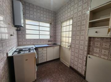 PH · 58m² · 3 Ambientes · Venta Casa de Pasillo de Dos Dorm. con Terraza