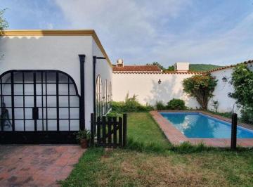 Casa de 8 ambientes, Salta · Casa en Venta – Tres Cerritos, Los Peteribíes 352. Salta