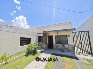 Casa de 3 ambientes, General San Martín · Casa en Jose León Suarez