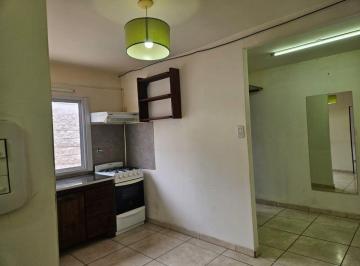 Departamento de 2 ambientes, La Plata · Departamento en Alquiler con Cochera y Patio en El Barrio de Tolosa