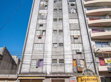 Departamento · 45m² · 3 Ambientes · Departamento en Venta de 2 Dorm. Al Frente