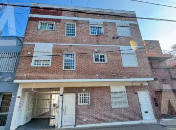 Departamento · 2 Ambientes · 1 Cochera · Departamento - La Plata