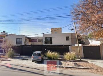 Departamento · 4 Ambientes · 1 Cochera · Departamento en Guaymallen