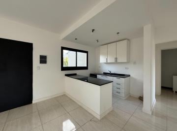 Casa · 83m² · 4 Ambientes · 1 Cochera · Venta Casa 4 Amb. en Ing. Maschwitz Apto Crédito