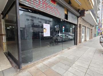 Local comercial · 36m² · 1 Ambiente · Local - Alquiler - 36 m - San Martin Centro