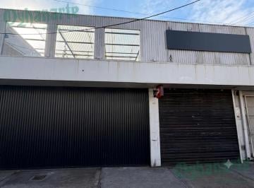 Local comercial · 189m² · Venta de Local en Moreno Centro a 200 m de La Estación - Oportunidad Precio Mas Bajo