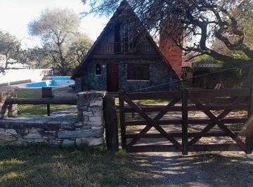 Casa · 92m² · 3 Ambientes · 1 Cochera · Casa en Venta en Villa Los Aromos – Sierras de Córdoba