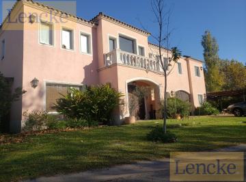 Casa · 450m² · 7 Ambientes · 7 Cocheras · Casa a La Laguna con Vistas Unicas, 4 Dorm., Pileta, Gran Parque