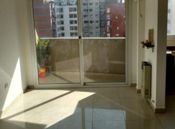 Departamento de 2 ambientes, Córdoba · Dpto de un Dormitorio, Amplio, Cómodo, Luminoso con Balcon Al Frente.