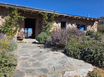 Casa de 4 ambientes, Las Compuertas · Hermosa Casa Amoblada a La Venta