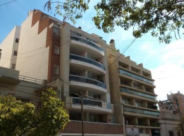 Departamento · 40m² · 3 Ambientes · Depto. 1 Dormitorio con Asador Propio y Amplio Living Comedor Bº General Paz
