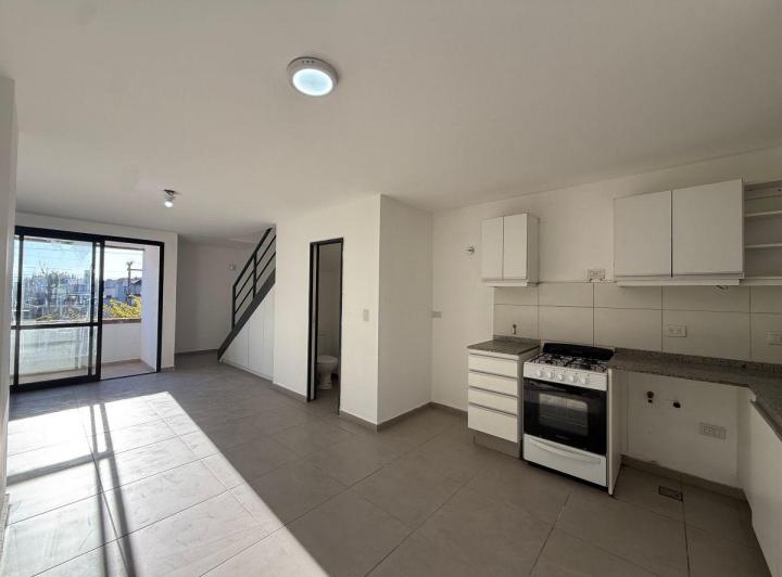 Casa · 110m² · 3 Ambientes · 1 Cochera
